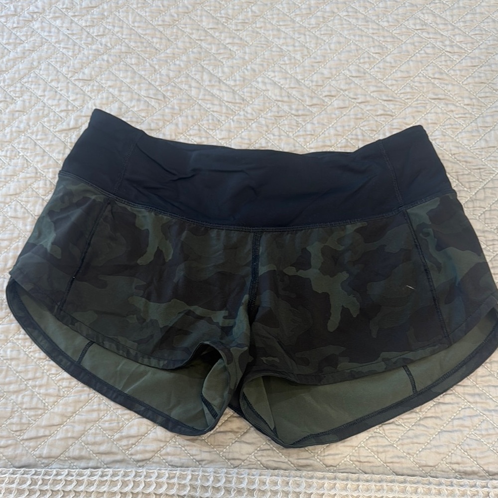 Women's Hotty Hot Camo Shorts